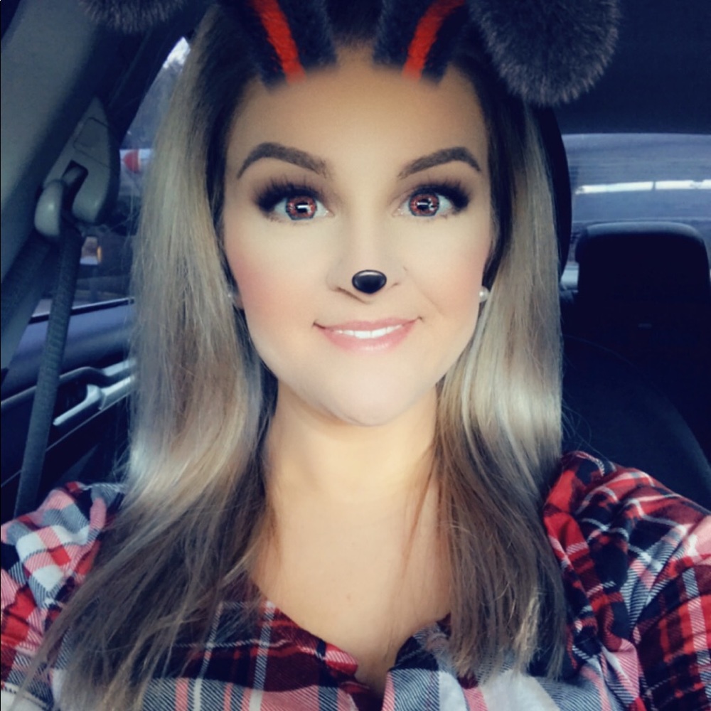 Meet your Posher, Mallory